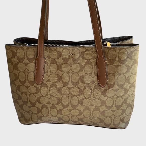 Coach F48722 Keith Haring Avenue Khaki Tote - Picture 6 of 15